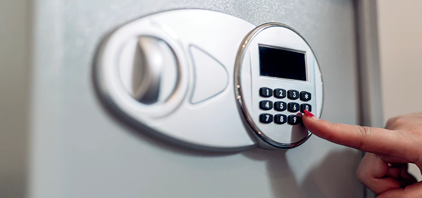 Jewelry Safe Cracking in Aptos, California